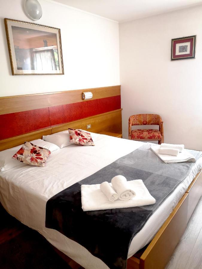 Hotel Villa Milano Peio Fonti Bagian luar foto