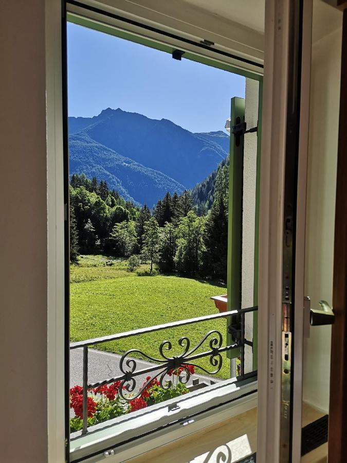 Hotel Villa Milano Peio Fonti Bagian luar foto